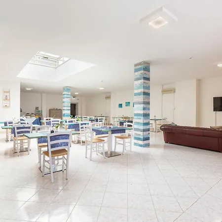 Hotel Il Riccio 3*